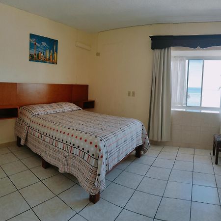 Hotel Pekin La Paz Pokoj fotografie